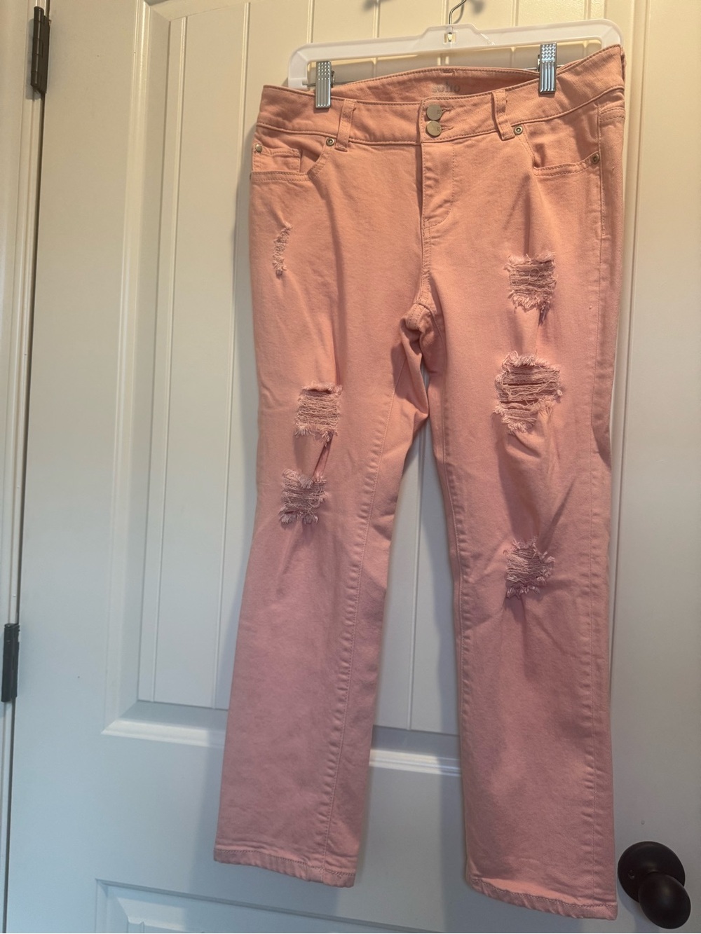 Soho Pink Distressed cropped boyfriend jeans